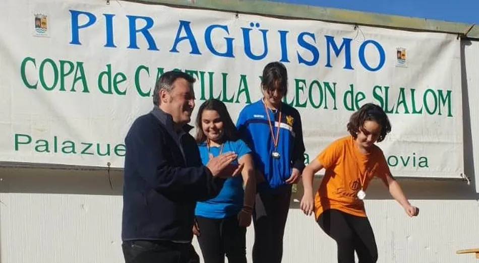 Foto 5 - Gran apertura del Regional de Aguas Bravas para el Club Capit&aacute;n Nemo  