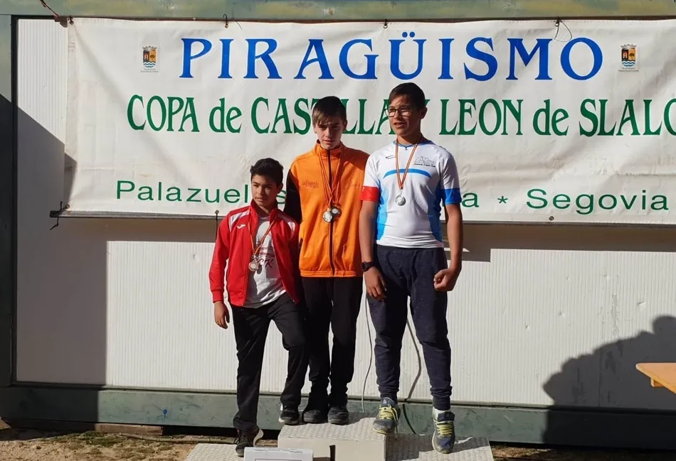 Foto 3 - Gran apertura del Regional de Aguas Bravas para el Club Capit&aacute;n Nemo  