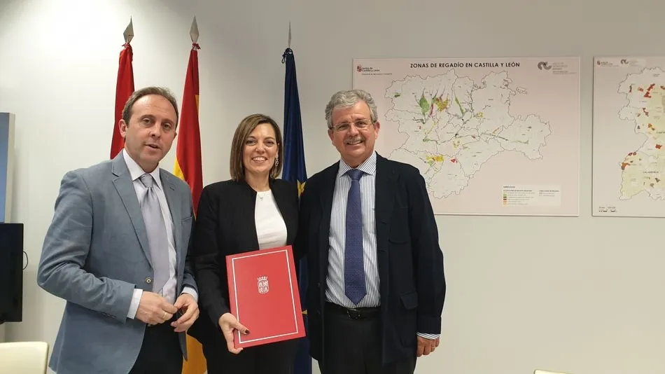 El convenio permitirá elevar la cualificación profesional del sector porcino