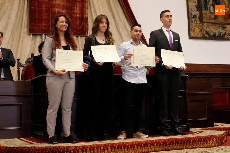 Foto 5 - La USAL reconoce a sus estudiantes m&aacute;s brillantes de Grado, M&aacute;ster y Doctorado
