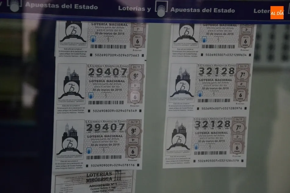 Un total de 10 millones de décimos difunden por toda España el 75 Aniversario  