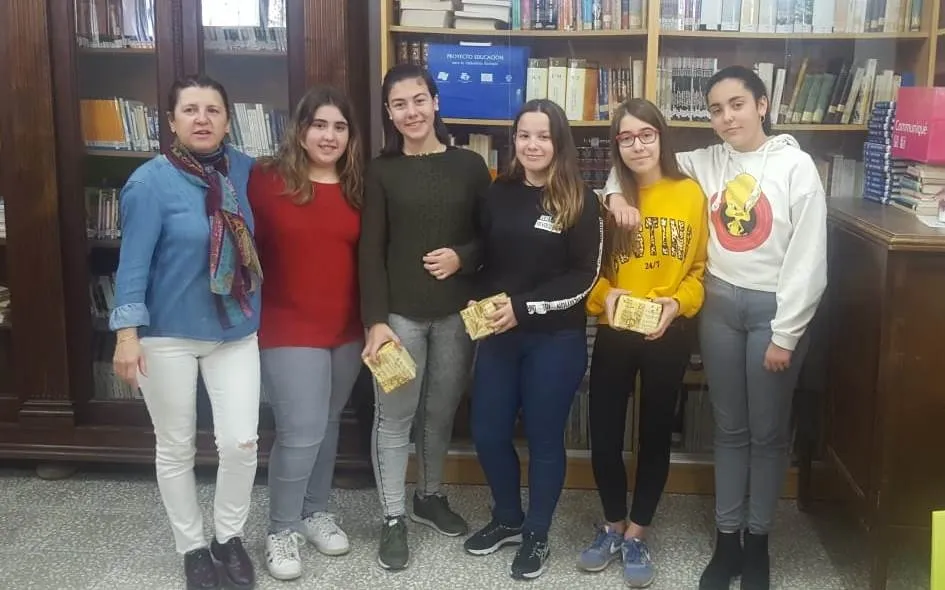Foto 5 - El IES Fray Diego reconoce a los mejores grupos de su pincho solidario  