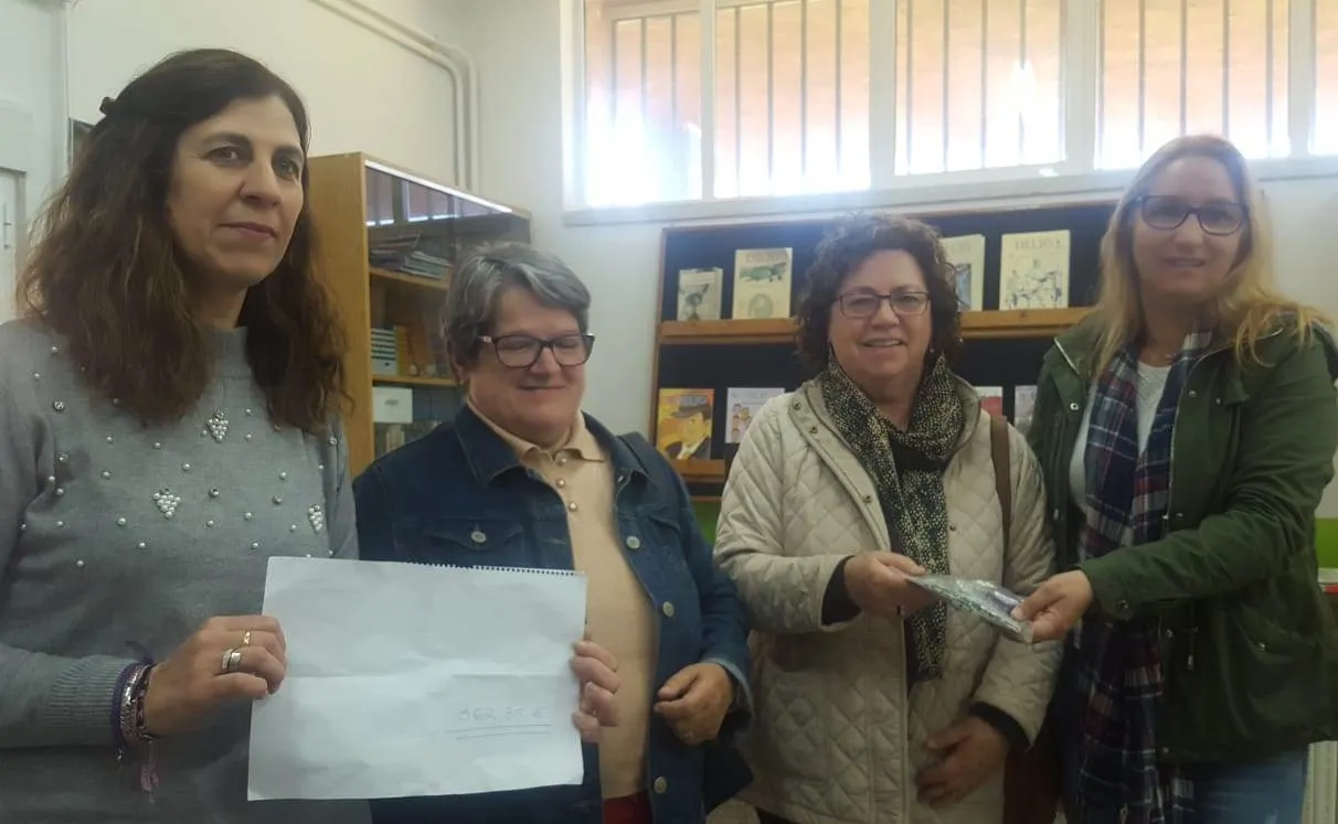 Foto 4 - El IES Fray Diego reconoce a los mejores grupos de su pincho solidario  