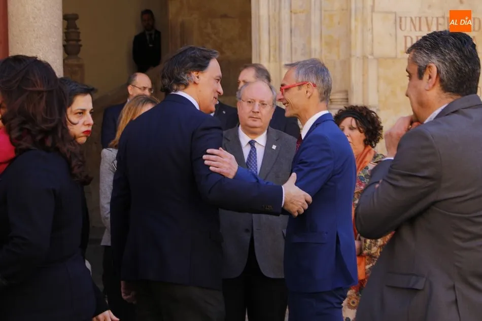 Foto 11 - El presidente del Gobierno conoce el &ldquo;potencial docente, investigador y cultural&rdquo; de la...