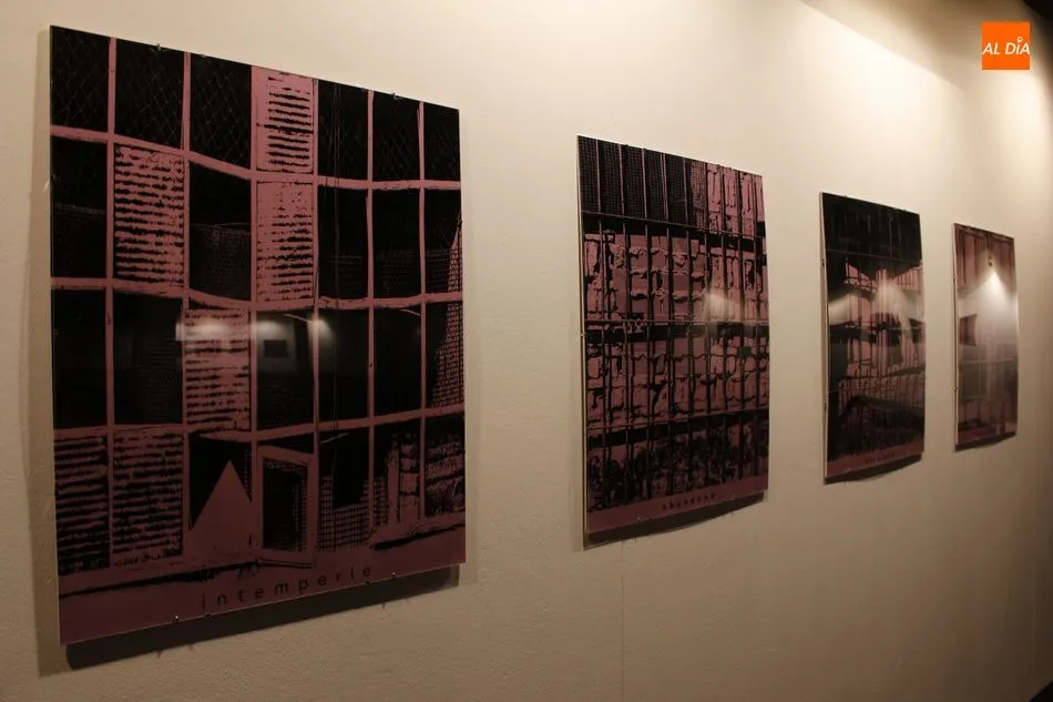 Foto 7 - La Casa de las Conchas cierra marzo con debates, encuentros literarios y la exposici&oacute;n...