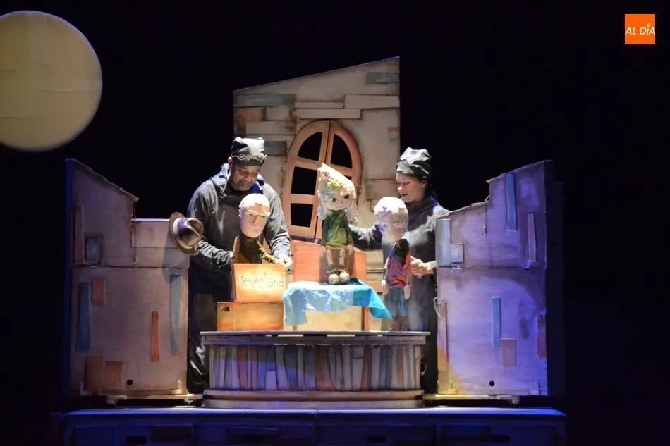 Foto 8 - Festuc Teatre recibe su premio de la Feria 2018 en una nueva sesi&oacute;n teatral para escolares  