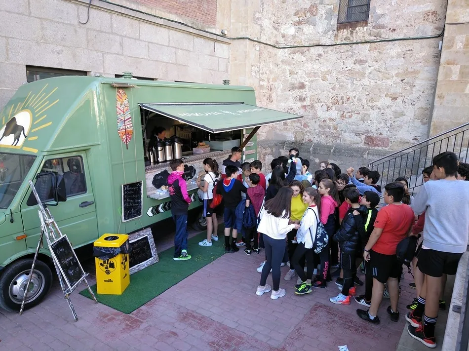 Foto 3 - El Colegio Calasanz celebra su Semana Solidaria &ldquo;Al ritmo de Congo&rdquo;