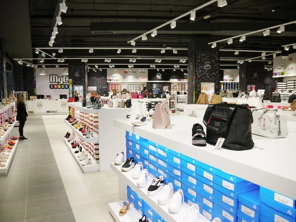Foto 7 - Megacalzado abre en El Tormes una tienda renovada con miles de propuestas para esta primavera...