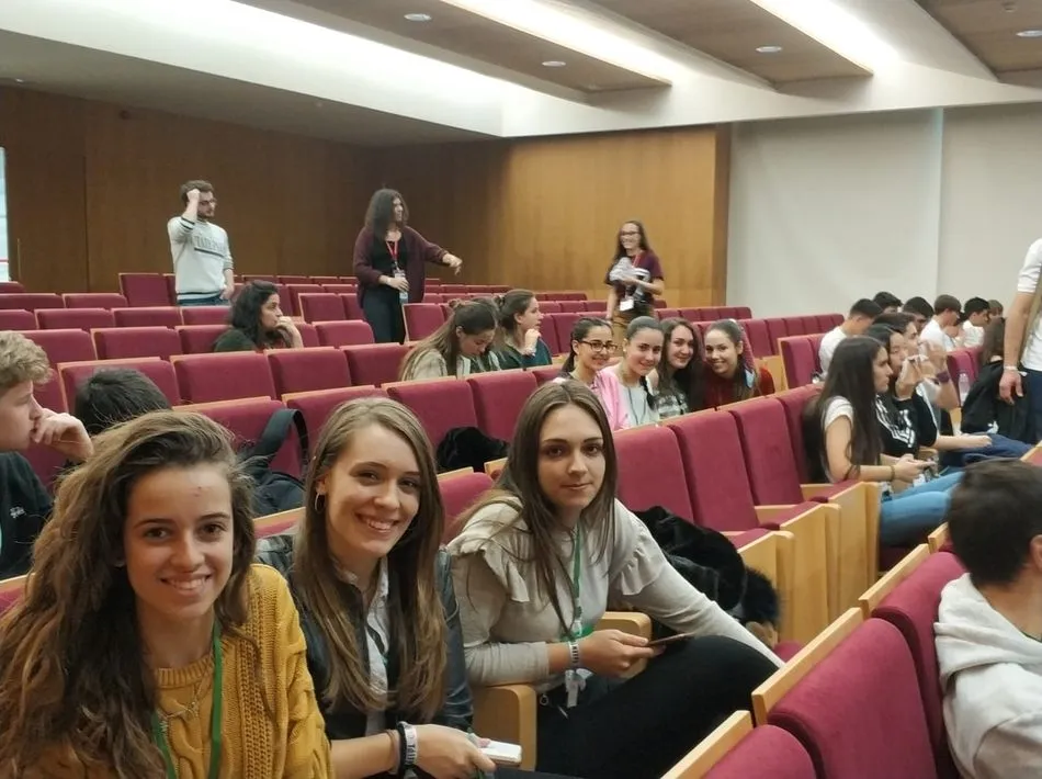 Foto 2 - Alumnos del Colegio San Juan Bosco participan en el Concurso de Talento Biotec