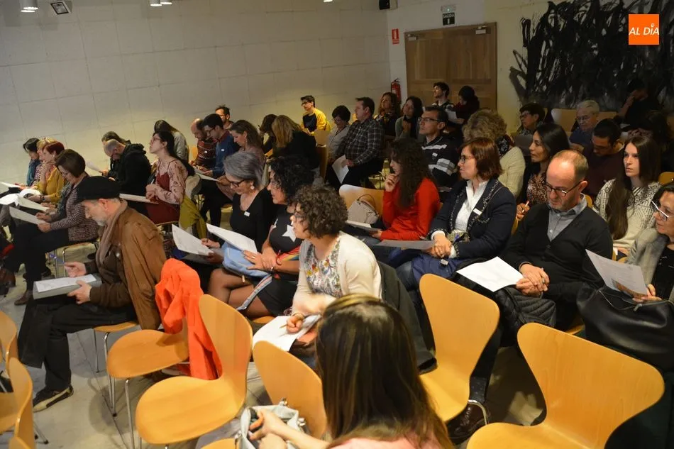 Foto 4 - Experimento de ciencia ciudadana para conocer los sentimientos hacia las nuevas palabras  