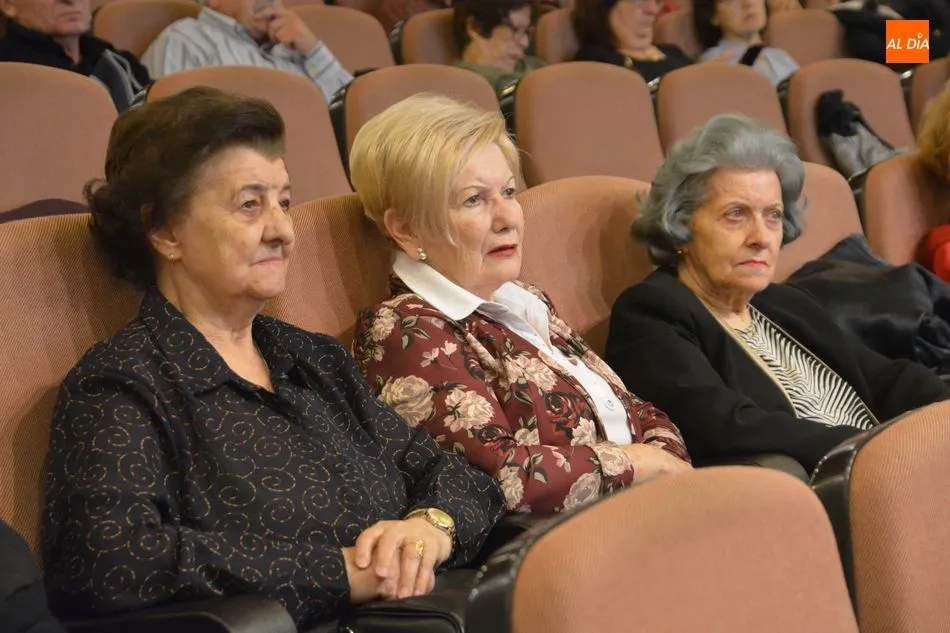 Foto 8 - Los mayores participan en una charla sobre prevenci&oacute;n y gesti&oacute;n de accidentes del d&iacute;a al d&iacute;a