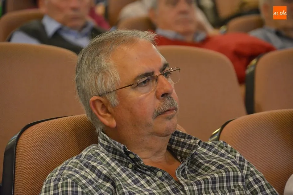 Foto 3 - Los mayores participan en una charla sobre prevenci&oacute;n y gesti&oacute;n de accidentes del d&iacute;a al d&iacute;a