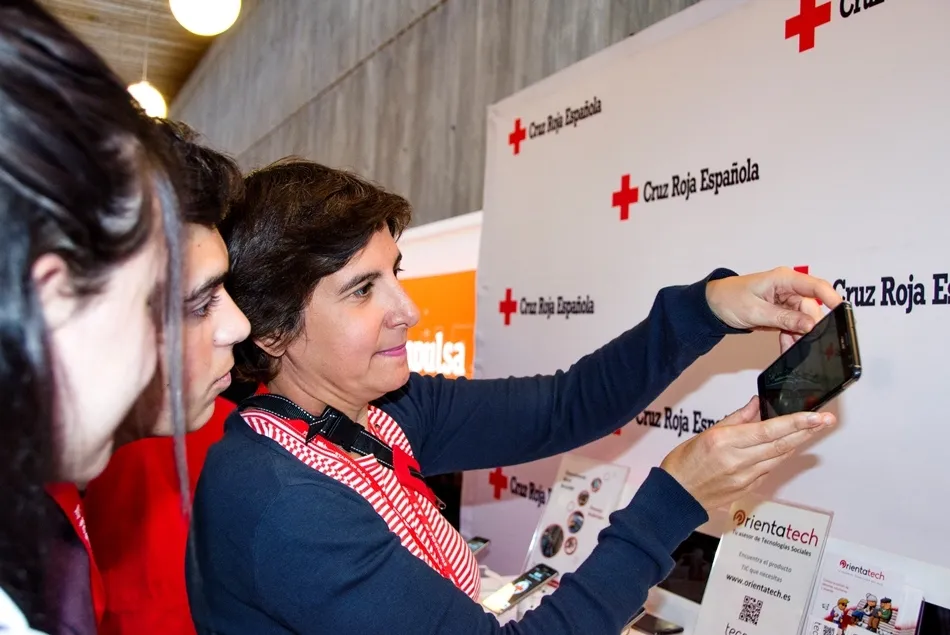 Foto 5 - Cruz Roja promueve la innovaci&oacute;n con fines humanitarios en Startup Ol&eacute;  