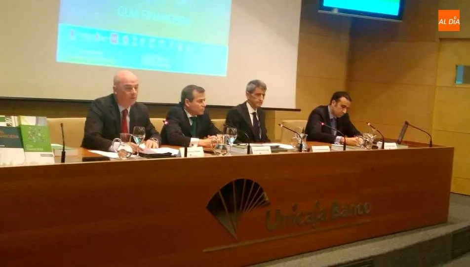 Foto 3 - La nueva &lsquo;Gu&iacute;a Financiera&rsquo; de Unicaja Banco incluye aspectos relacionados con las empresas...