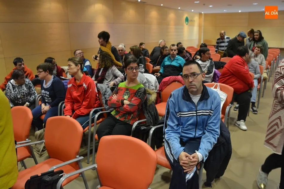 Foto 9 - &ldquo;Los pol&iacute;ticos se tendr&iacute;an que pringar m&aacute;s, que somos personas como todo el mundo&rdquo;  
