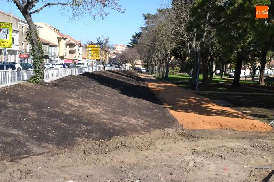 Foto 5 - La &uacute;nica ventaja del retraso de La Florida: sus jardines ya lucen de verde  