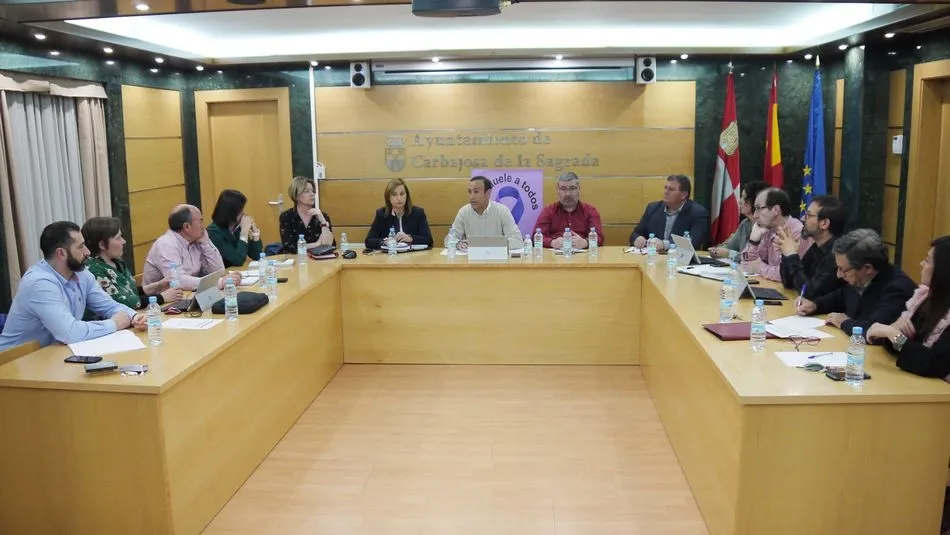 Imagen del pleno celebrado este viernes en Carbajosa de la Sagrada