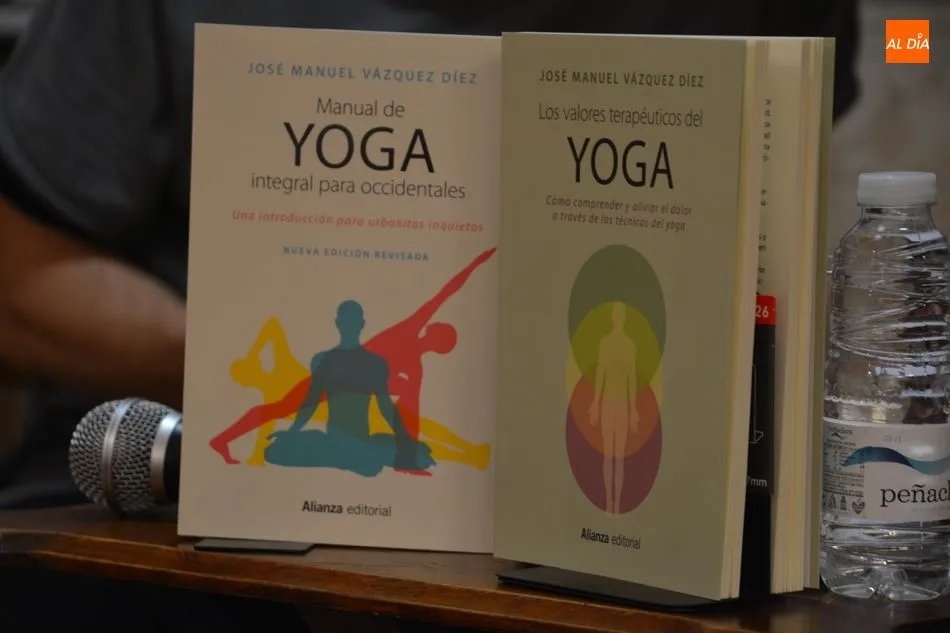 Foto 7 - Jos&eacute; Manuel V&aacute;zquez descubre a los salmantinos &lsquo;Los valores terap&eacute;uticos del yoga&rsquo;