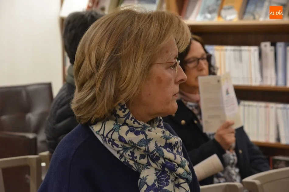 Foto 6 - Jos&eacute; Manuel V&aacute;zquez descubre a los salmantinos &lsquo;Los valores terap&eacute;uticos del yoga&rsquo;