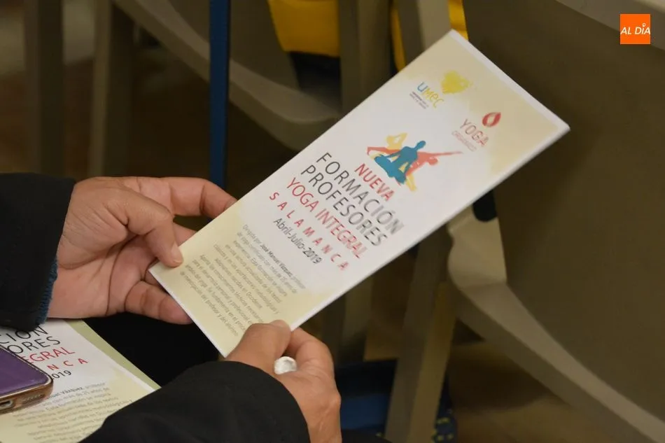Foto 3 - Jos&eacute; Manuel V&aacute;zquez descubre a los salmantinos &lsquo;Los valores terap&eacute;uticos del yoga&rsquo;