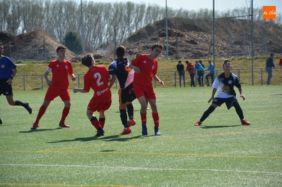 Foto 7 - Resultados, clasificaciones e im&aacute;genes del f&uacute;tbol base regional
