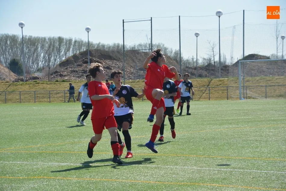 Foto 5 - Resultados, clasificaciones e im&aacute;genes del f&uacute;tbol base regional