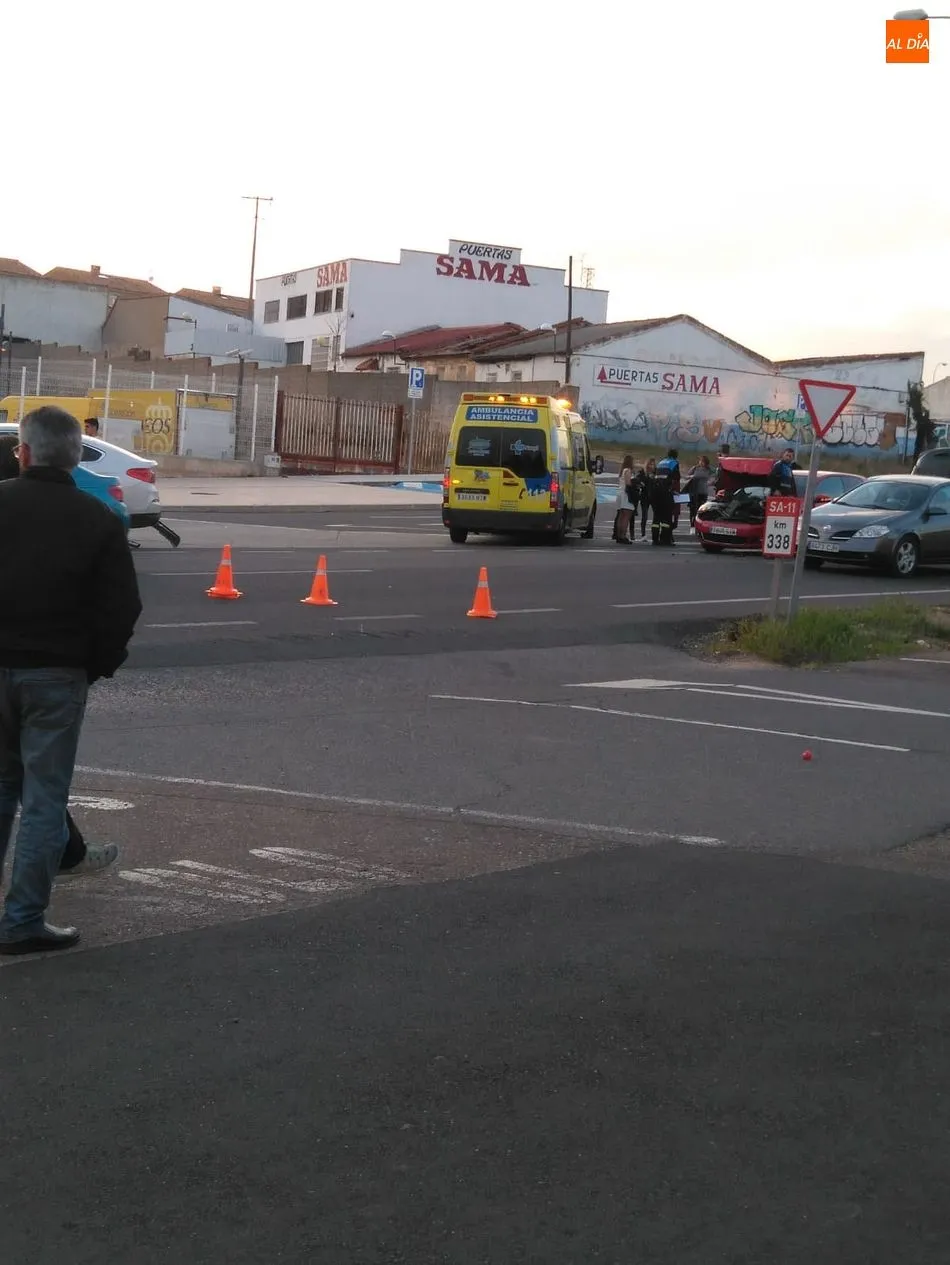 Foto 2 - Varios turismos afectados en una colisi&oacute;n en la avenida Agustinos Recoletos
