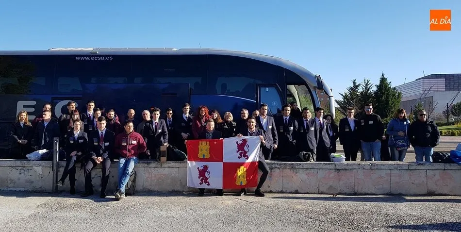 Foto 2 - Felipe Mart&iacute;n y Alejandro S&aacute;nchez ganan una medalla en el Spainskills 2019