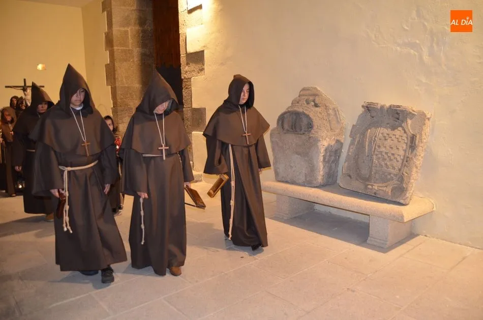 Foto 5 - Las Cinco Llagas de Nuestro Divino Salvador, preludio de la Semana Santa bejarana  
