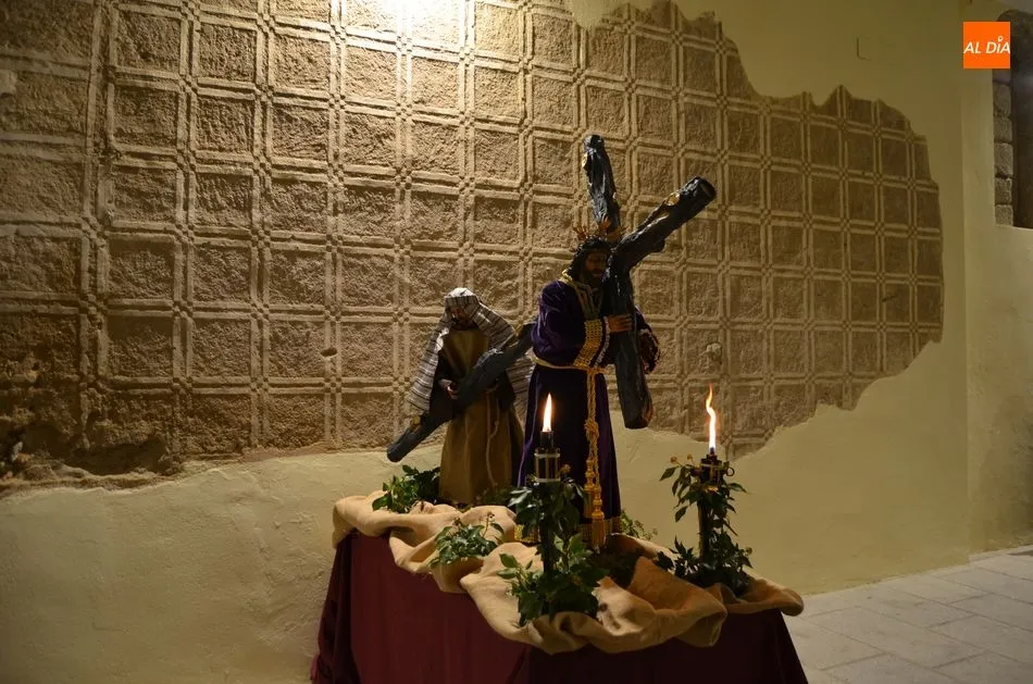 Foto 2 - Las Cinco Llagas de Nuestro Divino Salvador, preludio de la Semana Santa bejarana  