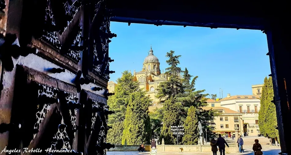 Las puertas del pasado