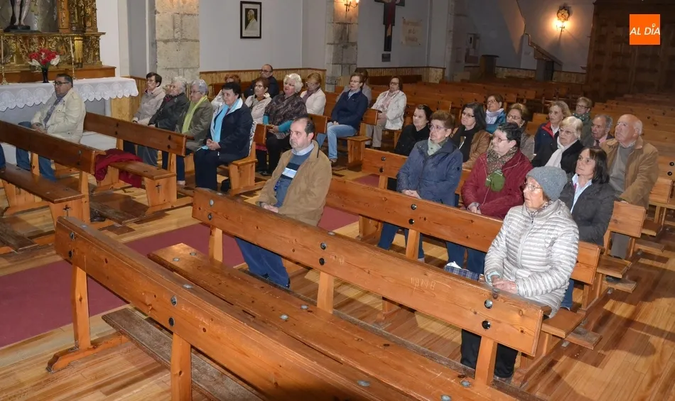 La Parroquia de San Cristóbal se prepara para la Semana Santa con una conferencia  