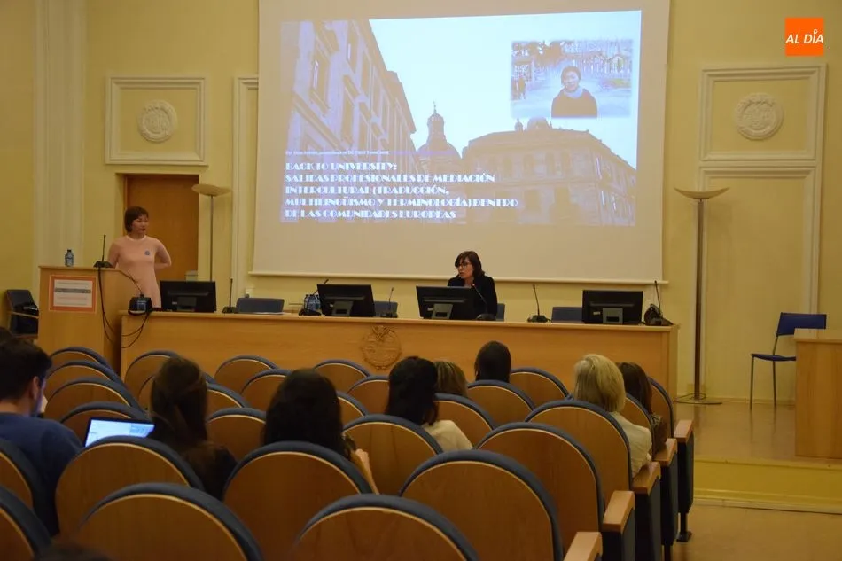 Foto 4 - Los alumnos de Traducci&oacute;n conocen las salidas profesionales que ofrece el Parlamento Europeo