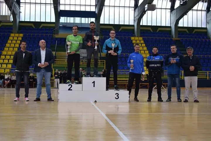 Foto 2 - Santiago Ajenjo y Adri&aacute;n P&iacute;riz, 4&ordm; y 5&ordm; en la Media Marat&oacute;n de B&eacute;jar  