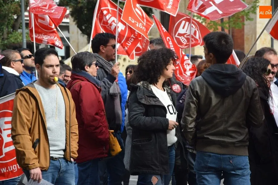 Foto 5 - Clamor de los trabajadores de ambulancias de Salamanca contra el cierre de su centro de...