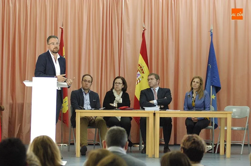 Foto 5 - Isidoro J. Alan&iacute;s opta a una cuarta legislatura como alcalde de Fuentes de O&ntilde;oro  
