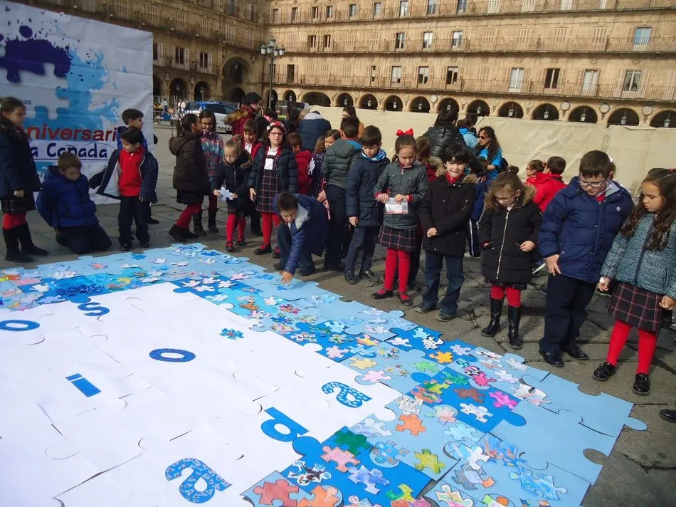 Foto 7 - El Colegio Padres Trinitarios participa en los actos del D&iacute;a Mundial de Concienciaci&oacute;n sobre el...