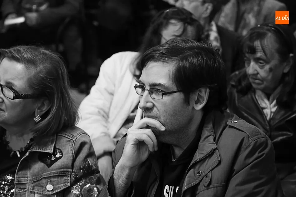 Foto 9 - &Eacute;xito de la presentaci&oacute;n de la revista &lsquo;Pasi&oacute;n en Salamanca&rsquo;