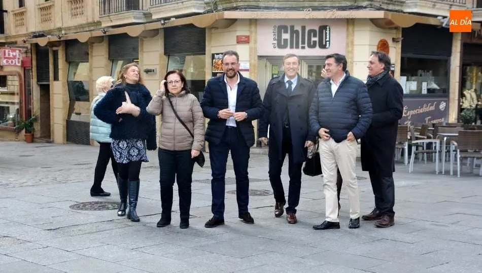 Foto 8 - &ldquo;La dispersi&oacute;n del voto favorecer&aacute; al PSOE y votar a Vox es tirar el voto&rdquo;