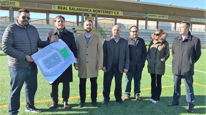 Representantes de Unionistas, Monterrey y Ayuntamiento de Salamanca esta mañana