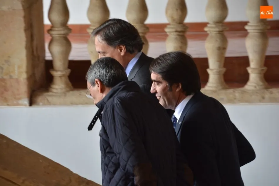 Foto 10 - El consejero de Fomento considera necesario potenciar el transporte de mercanc&iacute;as por ferrocarril  