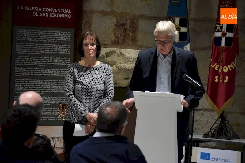Foto 4 - El Colegio y Seminario San Jer&oacute;nimo presenta al p&uacute;blico su exposici&oacute;n &lsquo;La migraci&oacute;n en Europa ...