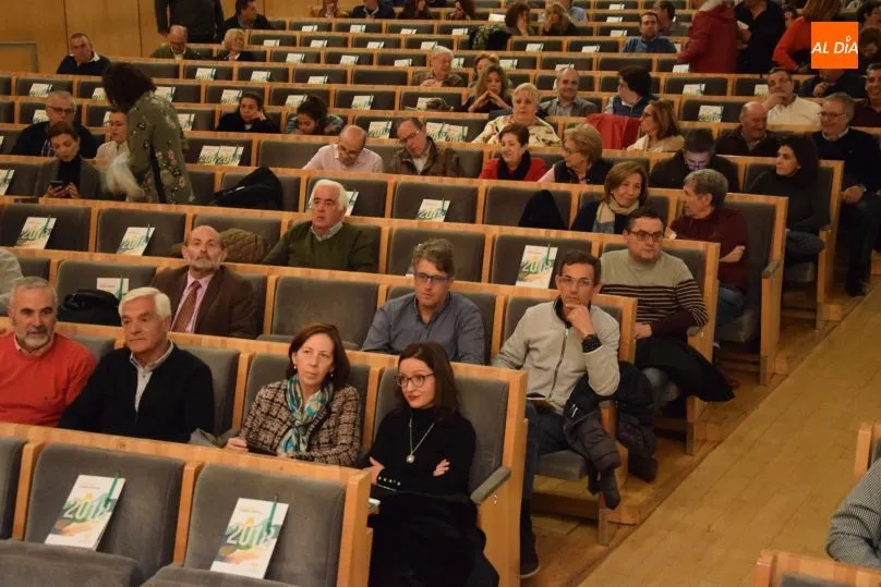 Foto 5 - El Plan Estrat&eacute;gico de Caja Rural Salamanca prev&eacute; el aumento del 15% de los dep&oacute;sitos en tres...