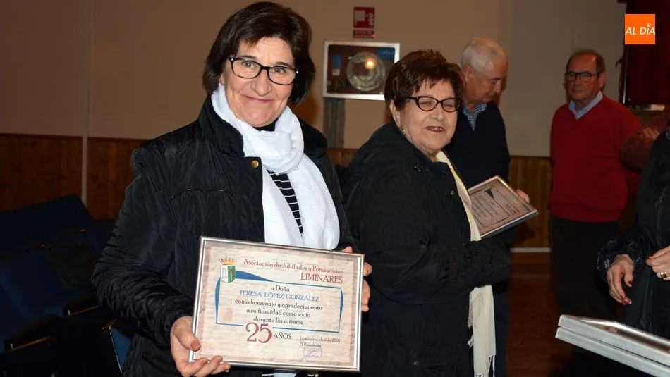 Foto 6 - Liminares homenajea a los jubilados que cumplen sus Bodas de Plata como socios