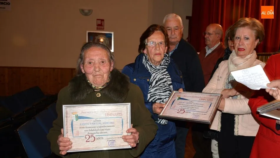Foto 11 - Liminares homenajea a los jubilados que cumplen sus Bodas de Plata como socios