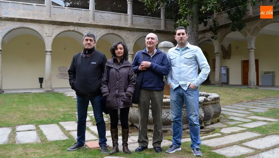 Presentación de Isabel López como candidata de Entre Todos Izquierda Unida a las próximas elecciones municipales