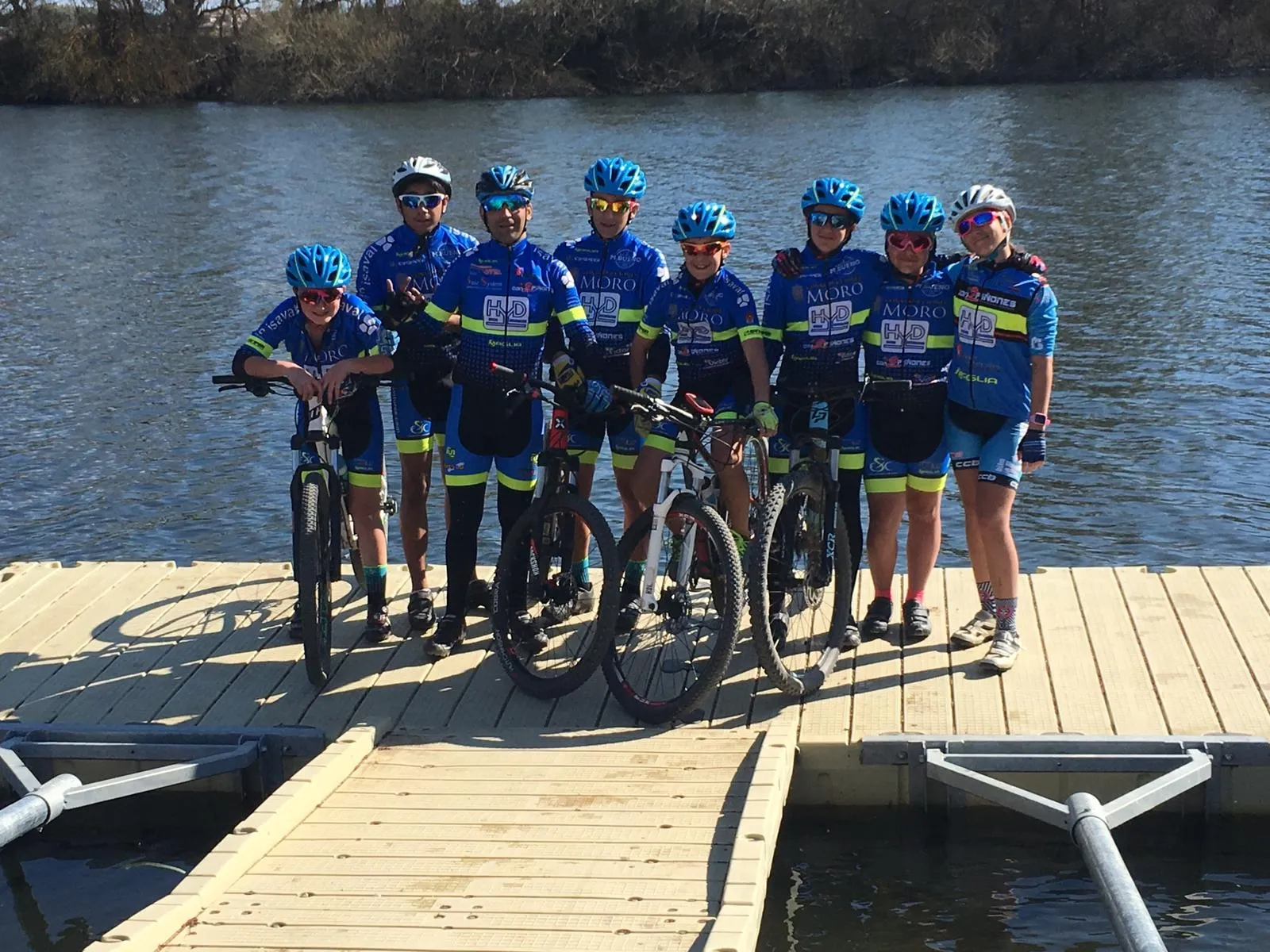 Integrantes de la Escuela de Ciclismo Salmantina