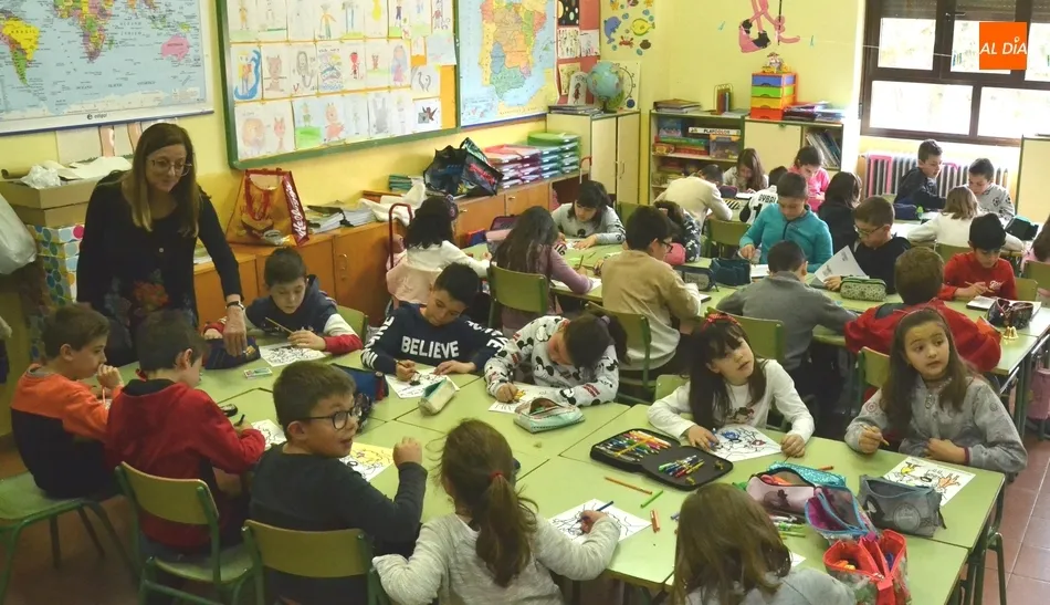 Foto 10 - El Colegio San Francisco arranca su Semana Cultural viajando a la Prehistoria  