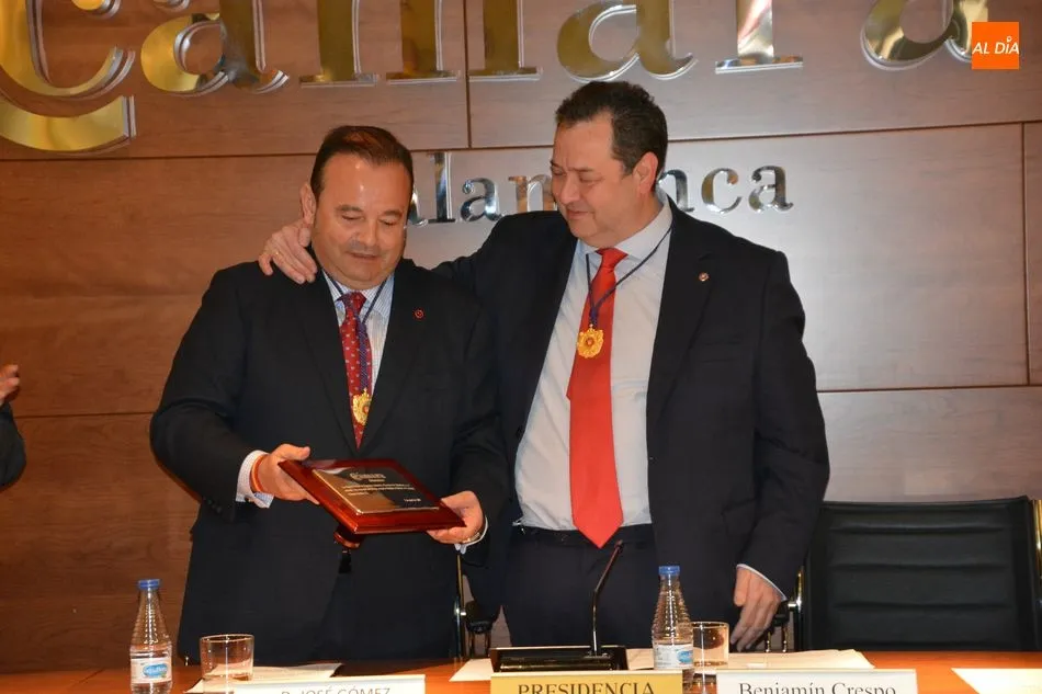 Foto 5 - La C&aacute;mara de Comercio reconoce la trayectoria de C&aacute;rnicas Joselito con la Medalla al M&eacute;rito