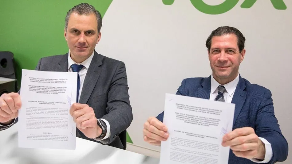 Foto 2 - VOX asume e integra en su programa la defensa del Archivo de Salamanca  